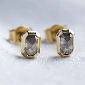 Minimalist 14K Yellow Gold Salt and Pepper Diamond Stud Earrings