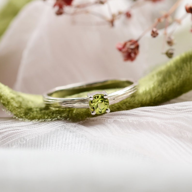 Tree engagement ring with peridot Solid gold genuine gemstone ring Floral band ring image 9