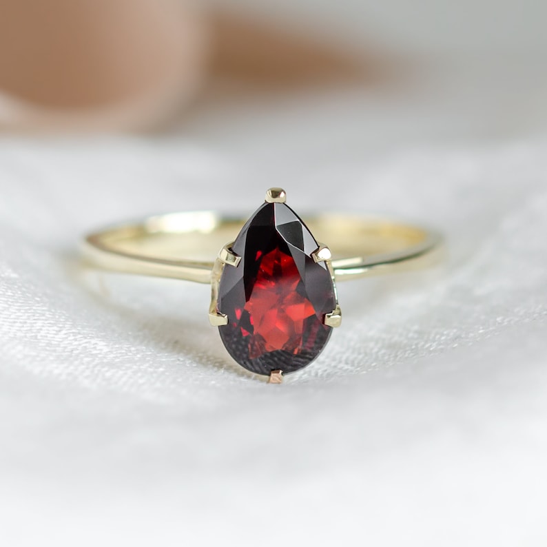 Gold garnet engagement ring Natural garnet ring Red garnet ring image 2