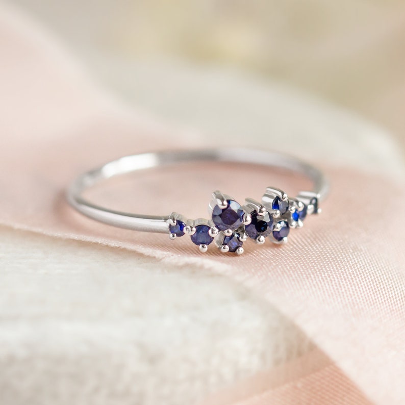 Sapphire cluster ring, Natural sapphire ring, September birthstone ring image 3