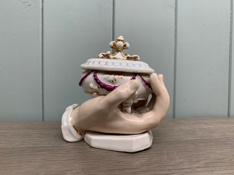 Antique Conta & Boehme porcelain, Hard paste Porcelain Trinket Pot, 19th C Hand holding trinket, Possibly Germany image 5
