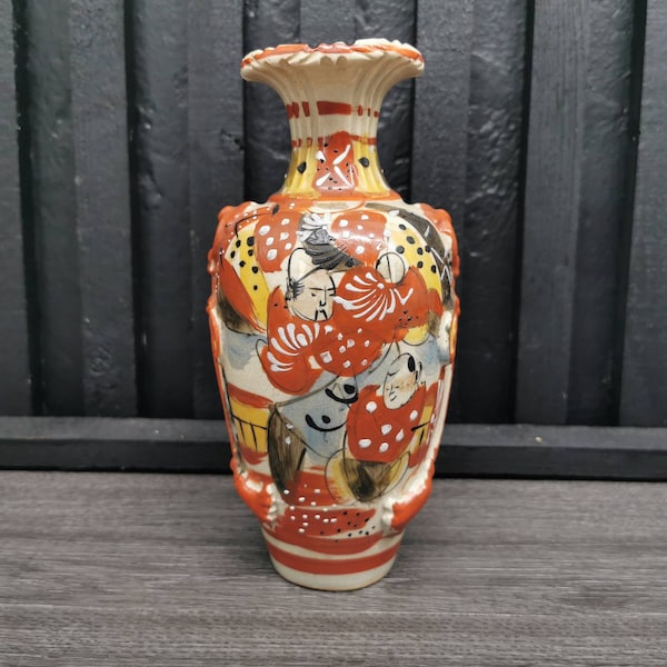 Vase Satsuma du 19ème siècle de 20 cm de haut