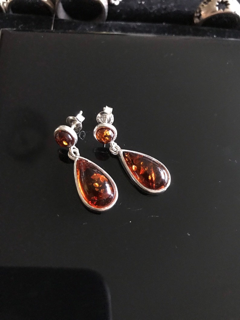 New Handmade Orange Amber /& Solid 925 Silver Pair of Earrings 2.7cm long