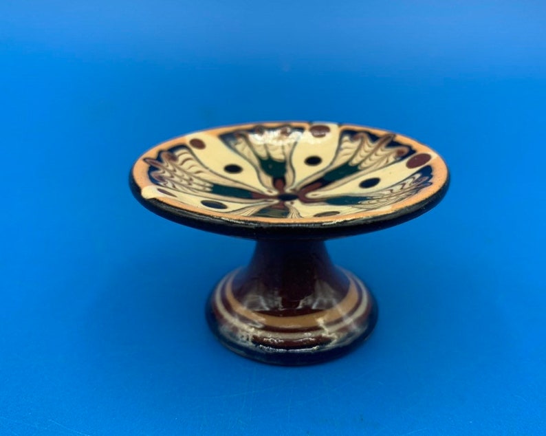 Vintage Bulgarian Terracotta Pottery 3.2cm Troyan Miniature Cake Dish