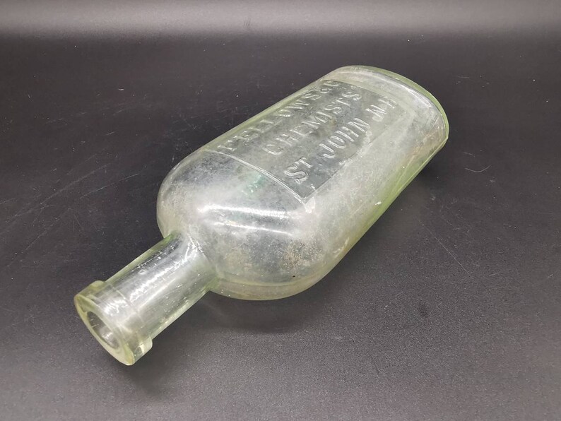 Antique Fellows /& Co Chemists Bottle Collectible Pharmacy Glass Bottle 17.5cm