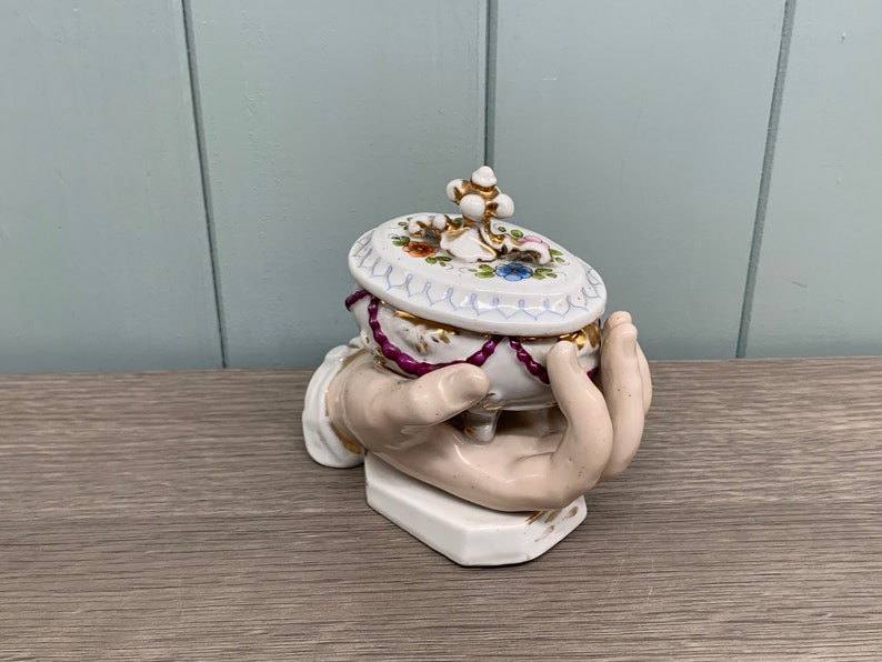Antique Conta & Boehme porcelain, Hard paste Porcelain Trinket Pot, 19th C Hand holding trinket, Possibly Germany image 2