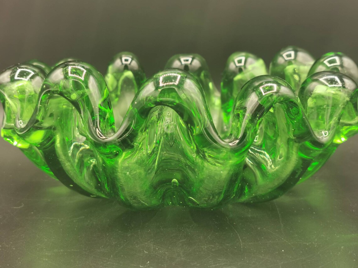 Large Vintage Heavy Green Glass Fruit Bowl 23cm Diameter Etsy