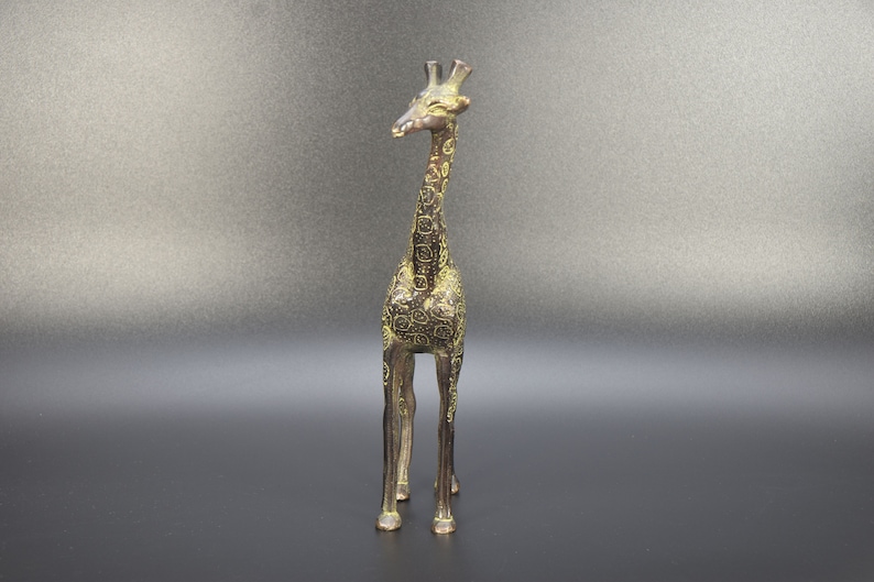 Giraffe Statue Very Old handmade Greeny Color Giraffe Statue Giraffe vintage Giraffe statue