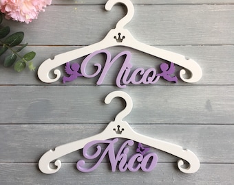 Appendino personalizzato con nome Appendino per matrimonio Decorazione in legno per bambini Decorazione per la stanza Appendino per bambini con nome Appendino in legno per neonata