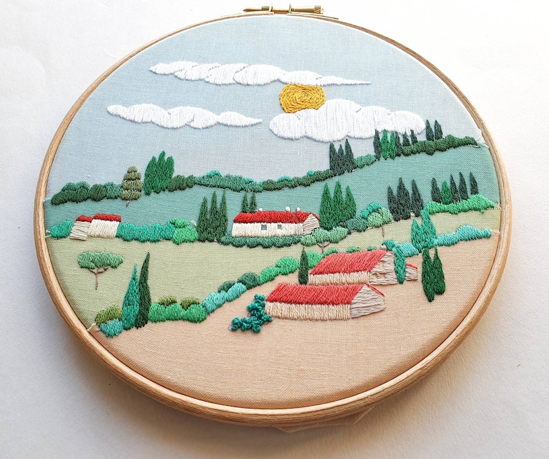 Paysage italien Broderie à la main encadrée dans un cerceau de broderie de 7 image 2