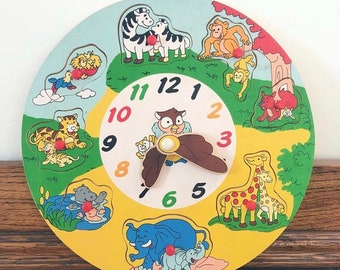 Vintage wooden clock jigsaw jungle animals