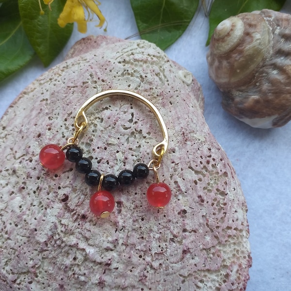 Bague vintage demi cercle, perles agathe rouge et perles noires naturelles pour femmes en plaqué or 14 k.