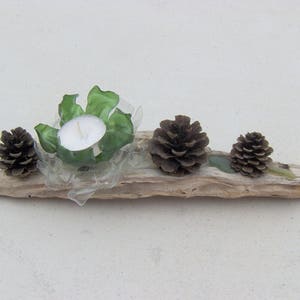 TABLE CENTERPIECE, driftwood candle, pinecones and floated image 2