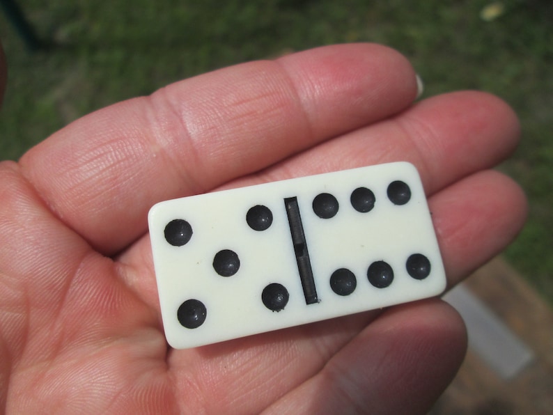 Domino Small Domino Domino Game Pieces Vintage Game Etsy
