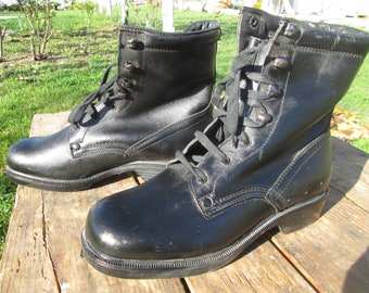 Vintage Black Leather Military Boots - UK 8 / US 8.5 / EU 42