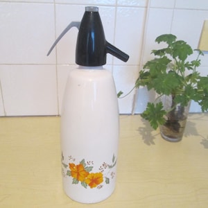 Soda siphon, Soda water bottle, Vintage soda dispenser, Bar decor, Vintage home decor, Bottle collection, Collectible, Vintage decoration