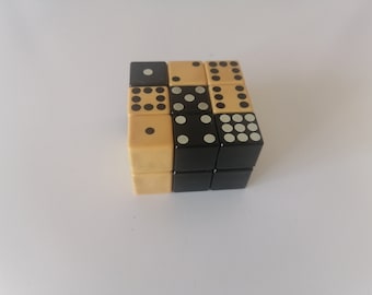 Cubo mágico vintage: brinquedo de quebra-cabeça lógico retrô