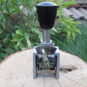 Vintage numbering machine, Numbering stamp, Roller number stamp, Ink stamp, Metal stamp with plastic handle, Office numbering, Office decor