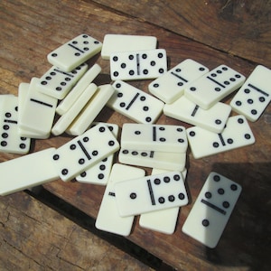Domino, Small domino, Domino game pieces, Vintage game, Vintage dominoes set, White domino pieces, 26 pieces dominoes, Family game