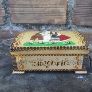 Small wooden box, Vintage box, Hand-painted wooden box, Treasures box, Storage box, Jewelry Box, Gift idea, Vintage home decor, Rustic decor