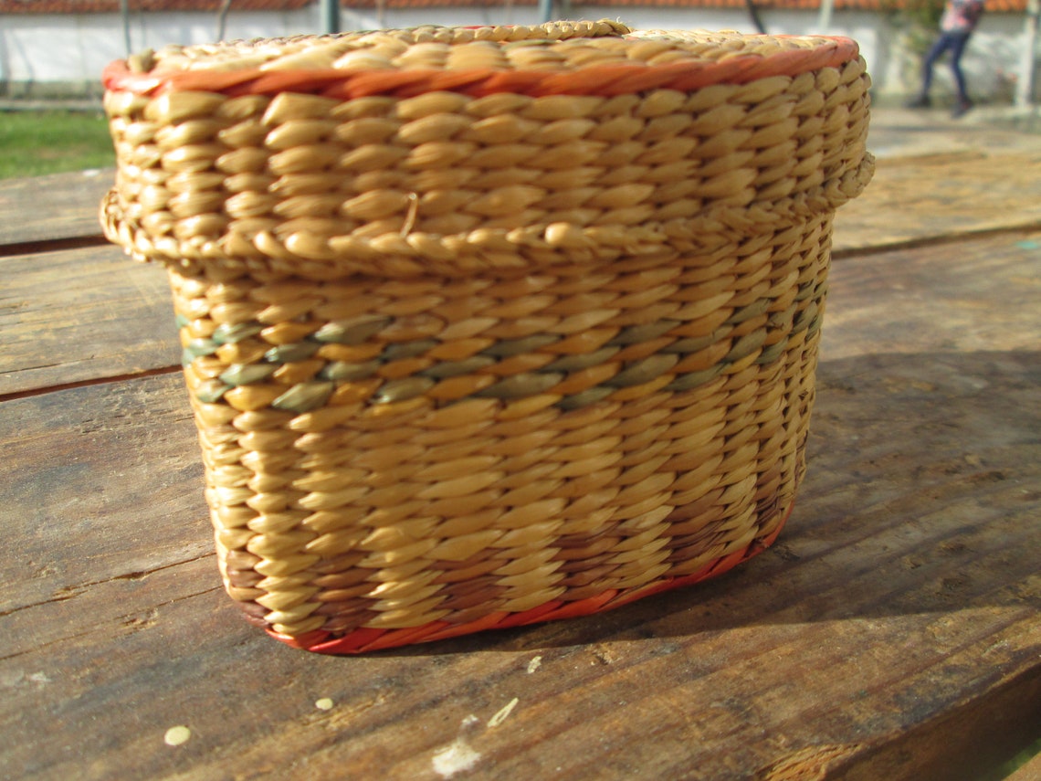 Cesta tejida Caja de mimbre con tapa Caja vintage Mini | Etsy