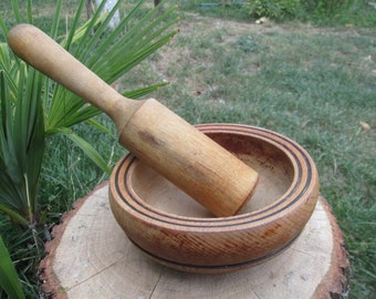 Vintage mortar & pestle, Wooden garlic press, Wood mortar and pestle, Vintage grinder, Primitive spice grinder, Wooden bowl, Rustic kitchen