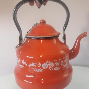 Enamel tea pot, Orange teapot, Vintage coffee pot, Tourist teapot, Enamelled pitcher, Rustic kitchen decor, Retro tea kettle, Country decor