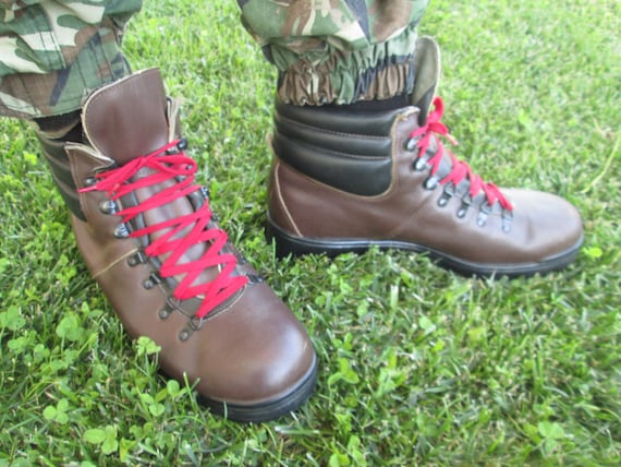 Vintage hiking shoes Brown leather 