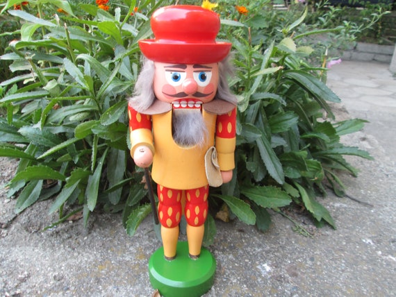 wooden nutcracker christmas decoration