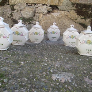 Set of 6 spice porcelain jars, Vintage spice boxes, Ceramic spice jars, Spice organizer, Kitchen Containers, Kitchen spice jars, Lidded Jars
