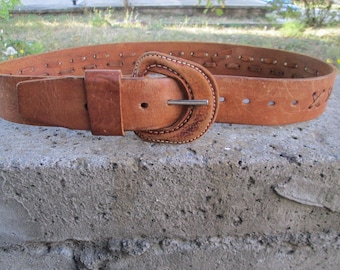Vintage Brown Leather Belt: Ladies Accessory (43.30 In) - Etsy display picture 1