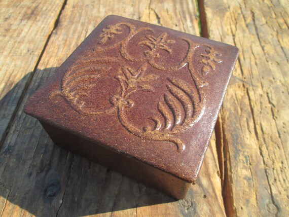 Trinket box Real Leather Brown Box Hand Tooled Leather Jewelry Box Embossed Genuine Leather Box Gift for Her Vintage Box