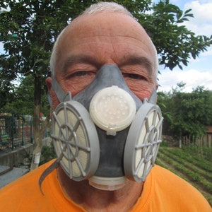 Vintage Gasmaske, Vintage Atemschutzmaske, Army Gasmaske, Staubmaske, Militär Atemschutzmaske, Soldaten Gasmaske, graue Gummimaske, Industrie Dekor