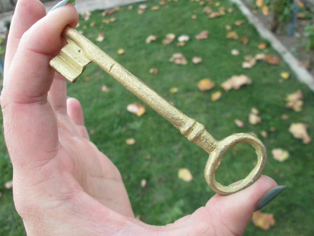 Large Bronze Key Brass Skeleton Key Big Brass Key Vintage Etsy