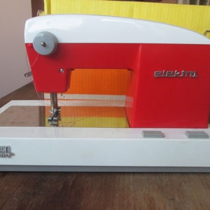 Toy Sewing Machine, German Sewing Machine, Kids Toy, Children Sewing Machine, Plastic Sewing Machine, Working Sewing Machine, Childrens gift