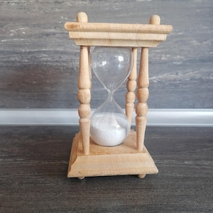 Vintage Wooden Hourglass: 3.5 Minute Sand Timer, Desk Decor