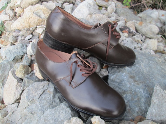 Vintage military shoes, Brown leather shoes, Offic