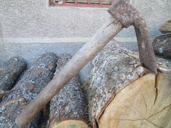 Antigua herramienta de carpintería -  México