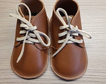 Handmade Leather Baby Booties: Soft Suede Sole, Lace-Up Shoes