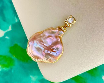 33.8mm Natural Freshwater Purple Rainbow Keshi Baroque Pearl Pendant / No Chain / Perfect Jewelry Gift For Necklace / Hinged Clasp