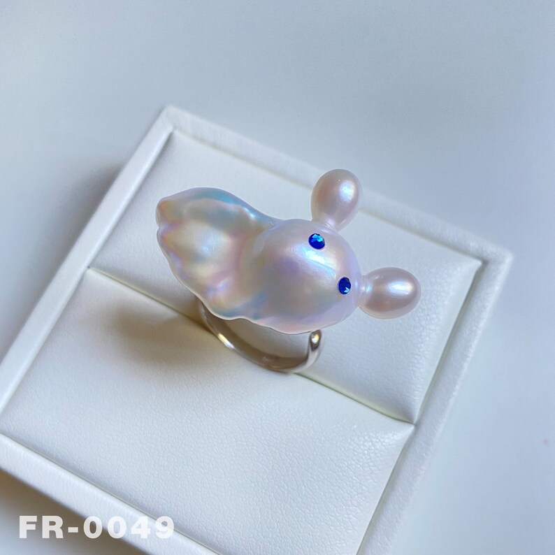 Cute Ghost Natural Unique Freshwater Rainbow Keshi Pearl Ring / Lovely
