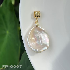 White Keshi Bowl Sharp Baroque Pearl Necklace Freshwater Pearl Pendant Jewelry Handmade Bridesmaids Gift for Her Necklace For Women