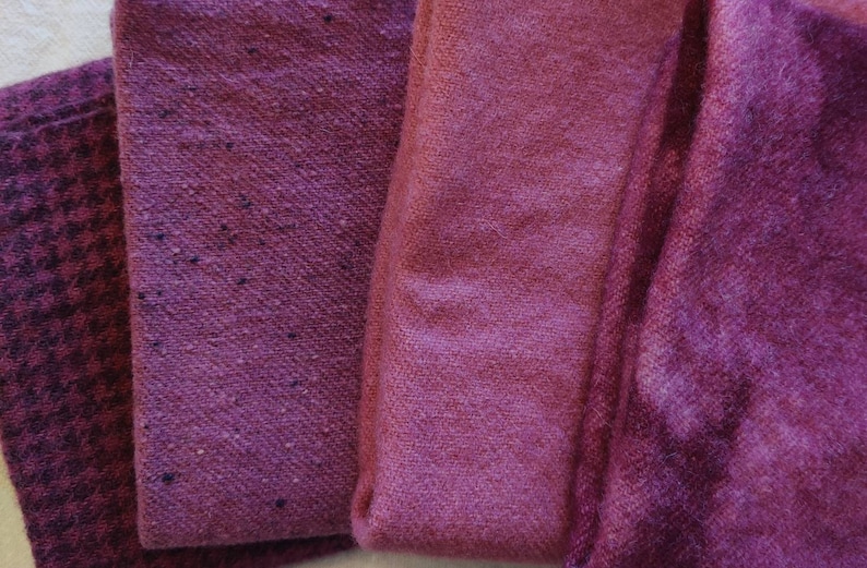 Limited bundles 2 Textures Wines Rug Hook and a light wine-Pink Hand dyed Wine Bundle- Mottled Wine Wool Yardage 4 Fat 18/'s Applique