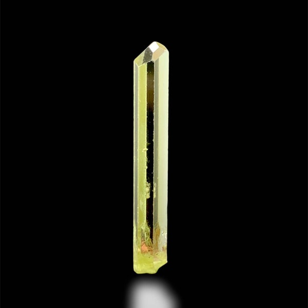 Excellent etched Heliodor Crystal For Healing 41 mm gem crystal Heliodor For Making Jewelry