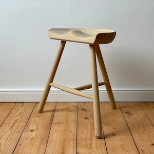Danish Design Stool Tripod stool shoemaker Chair no. 49