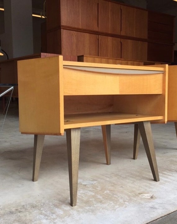 1x Minimalistic 50er Nachtschrank Vintage Kommoden Nachttisch 60er zu Teak Danish Design