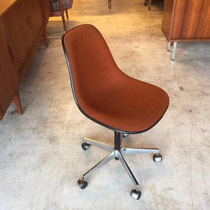 Rare Original 60s Vitra Charles & Ray Eames PSC Fiberglass Miller Chair Deskchair 4 Office Armchair to Teak image 7