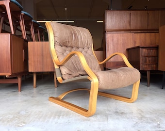 アート・デザイン・音楽 THE AMERICAN VINTAGE FURNITURE Signature Design by Ashley Furniture Wall Art A8000224