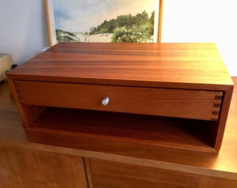 Rare minimalistic 60s Danish Teak Console Aksel Kjersgaard Mid Century floating XS Sideboard Odder Denmark Design K. Kristiansen wall console