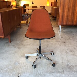 Rare Original 60s Vitra Charles & Ray Eames PSC Fiberglass Miller Chair Deskchair 4 Office Armchair to Teak image 10